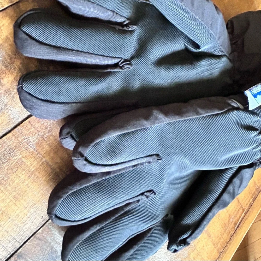 3M Thinsulate - Kids’ Snow Gloves (8-9 yr old)